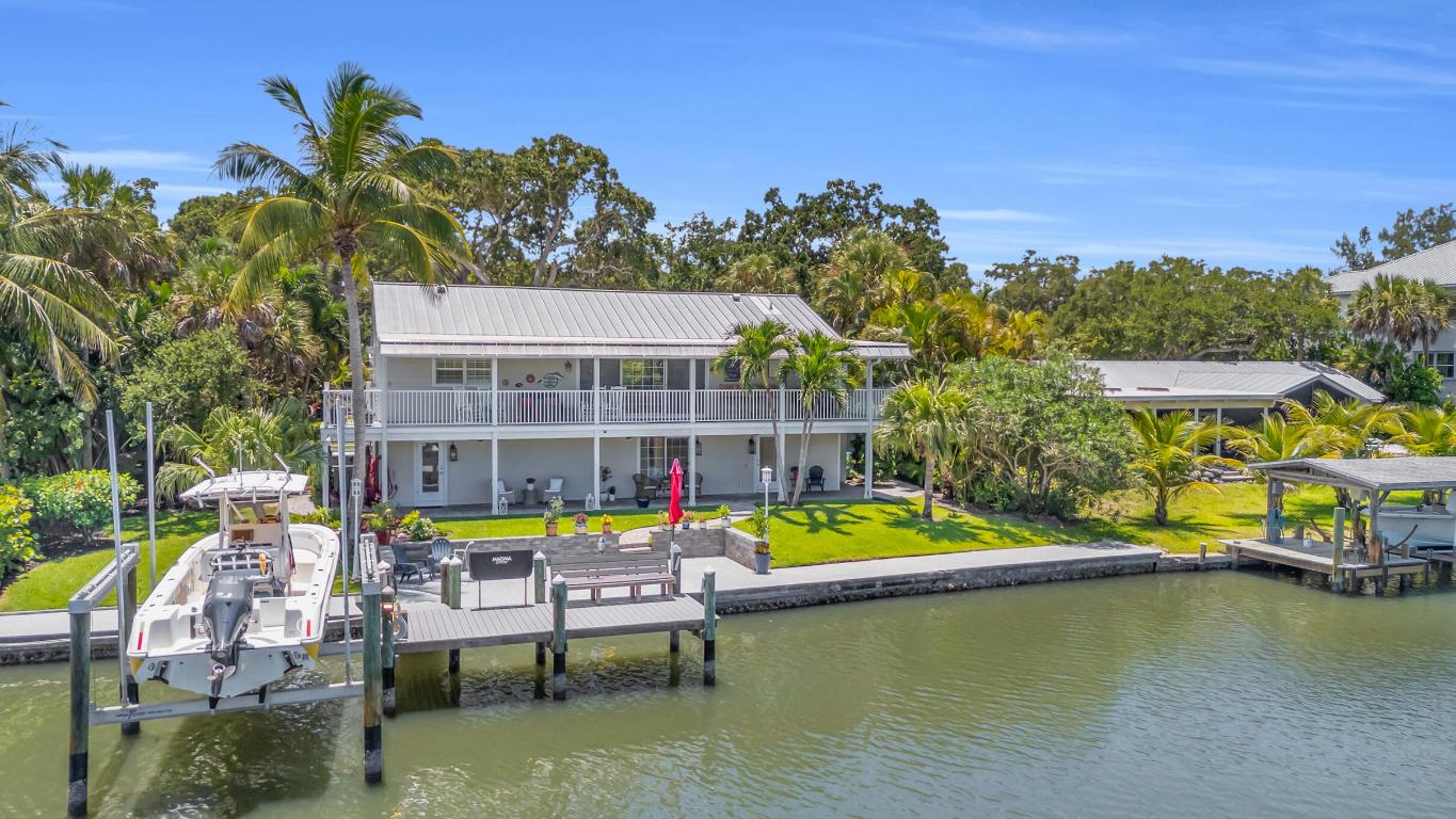 376 Live Oak Vero Beach, FL 32963