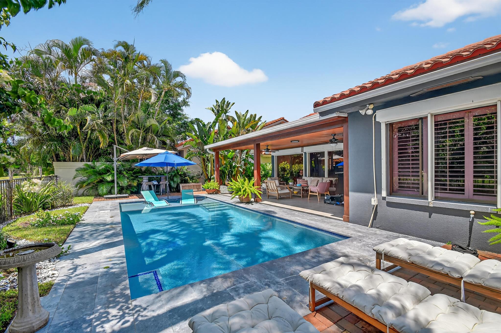 2535 Iroquois Cir