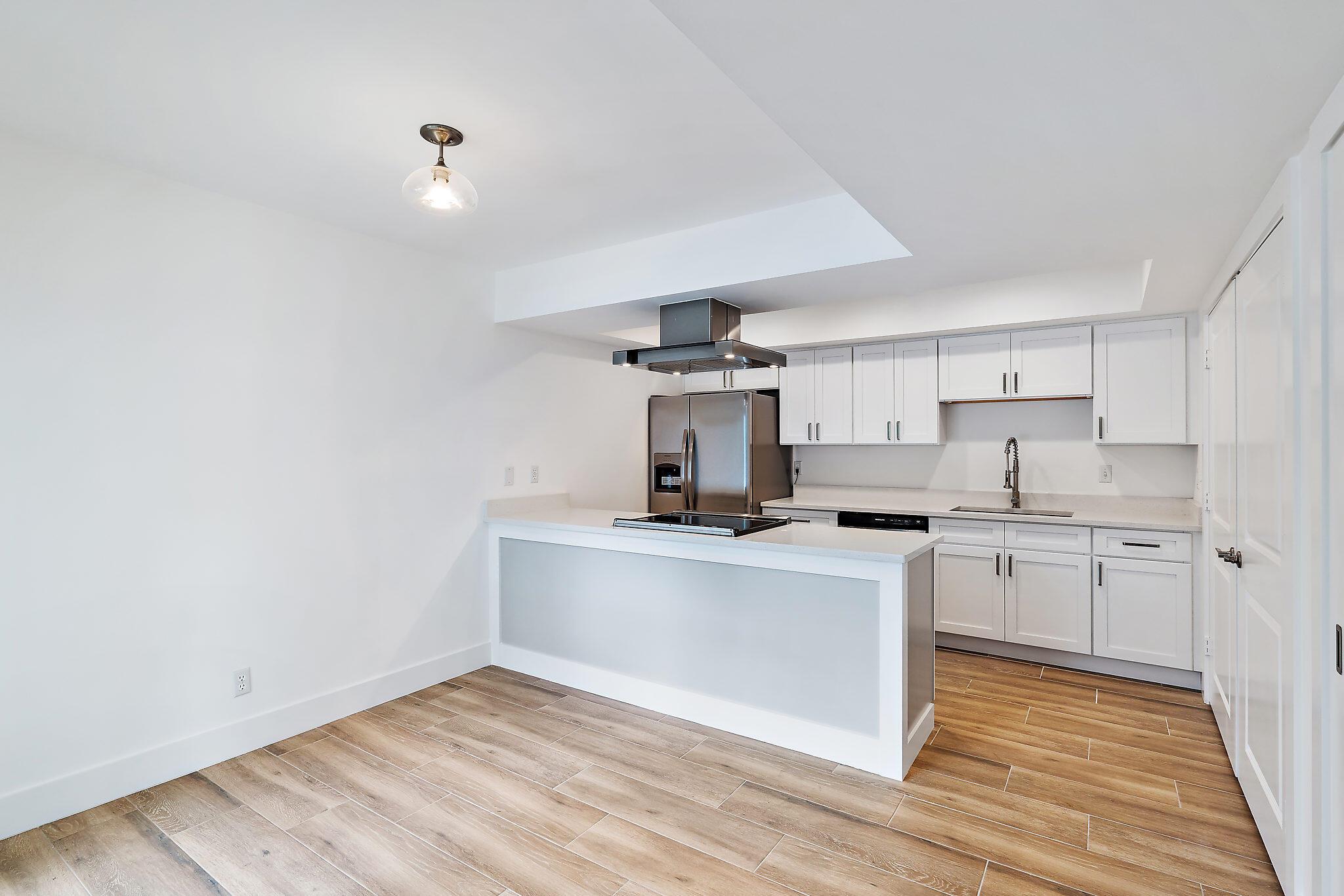 401 Southwind Dr #7