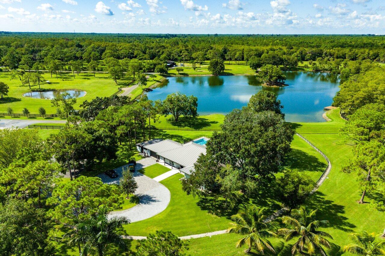 20000 SE Mack Dairy Rd Jupiter, FL 33478