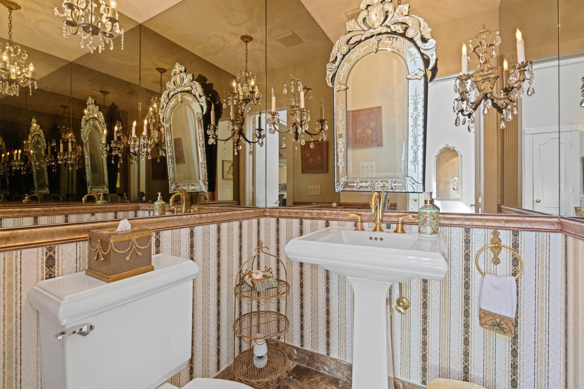 1010 Pine Pt Rd Singer Island, FL 33404