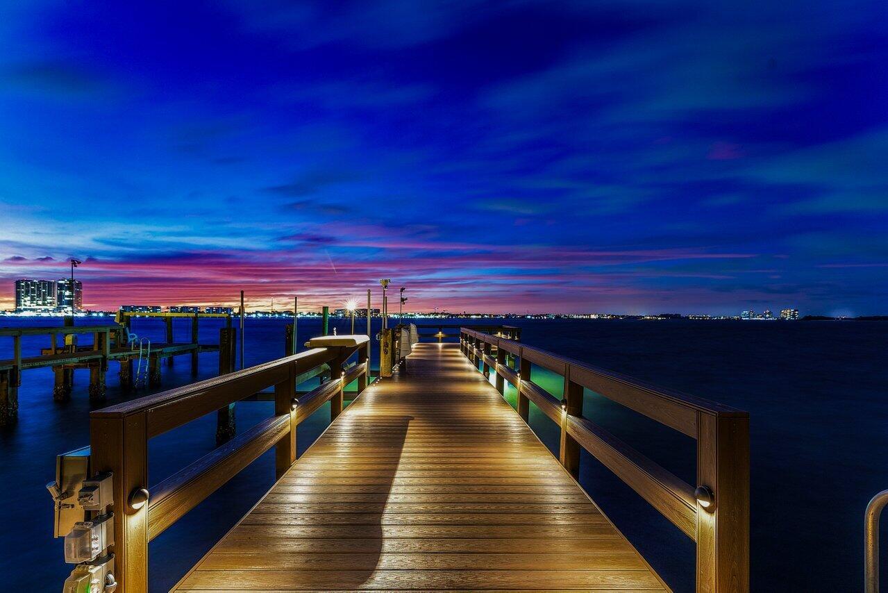 1010 Pine Pt Rd Singer Island, FL 33404