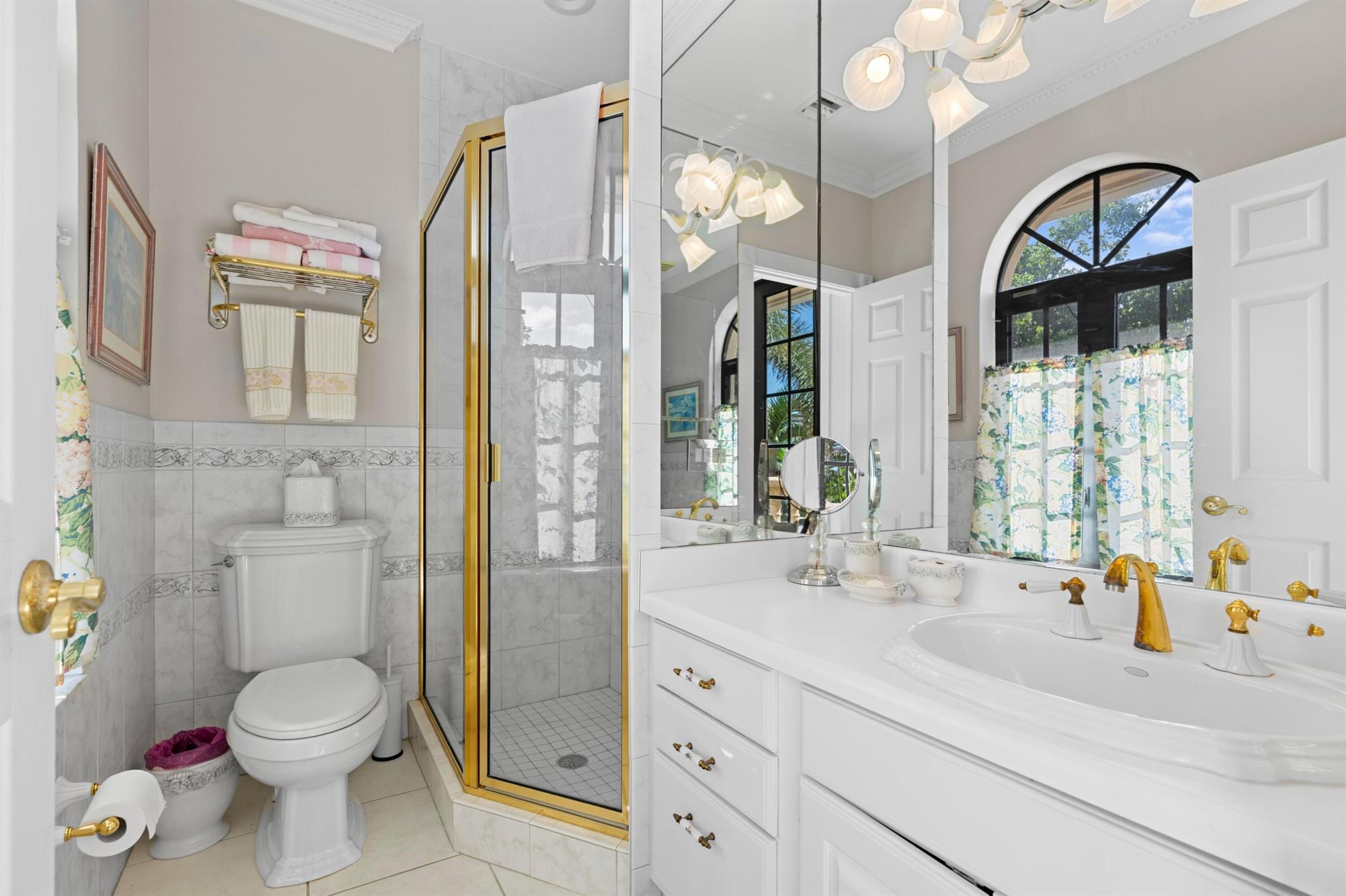 1010 Pine Pt Rd Singer Island, FL 33404