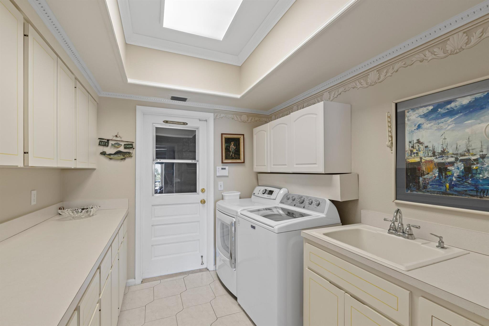 1010 Pine Pt Rd Singer Island, FL 33404