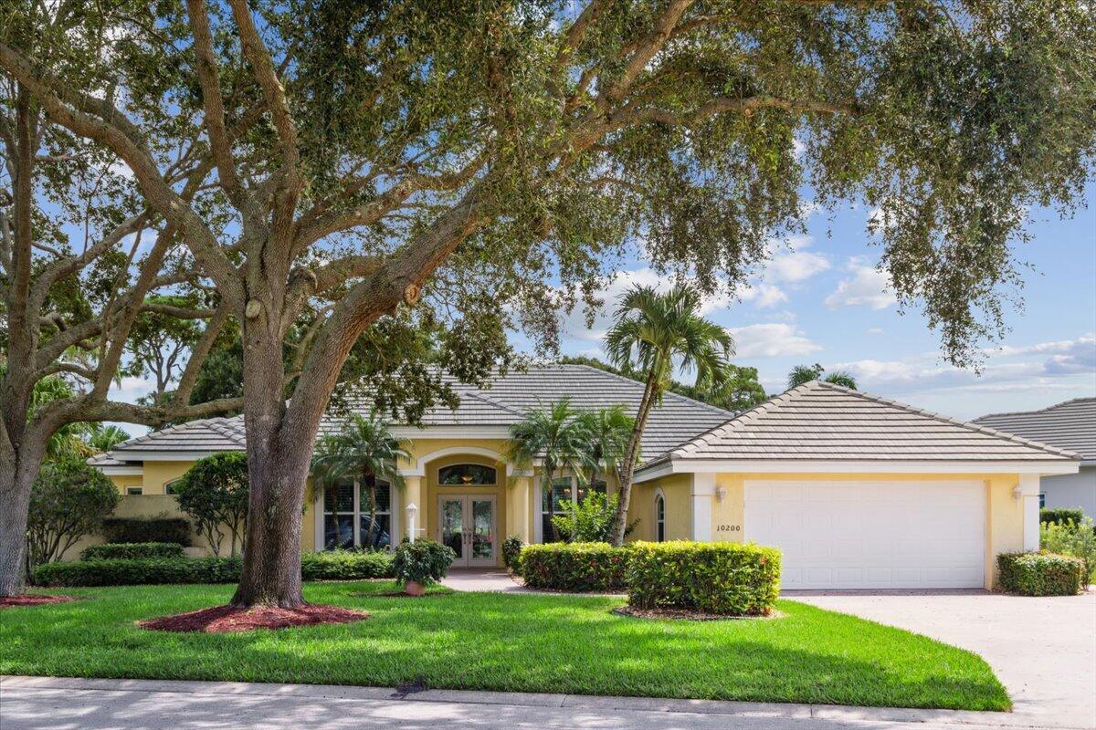 10200 Isle Of Pines Ct