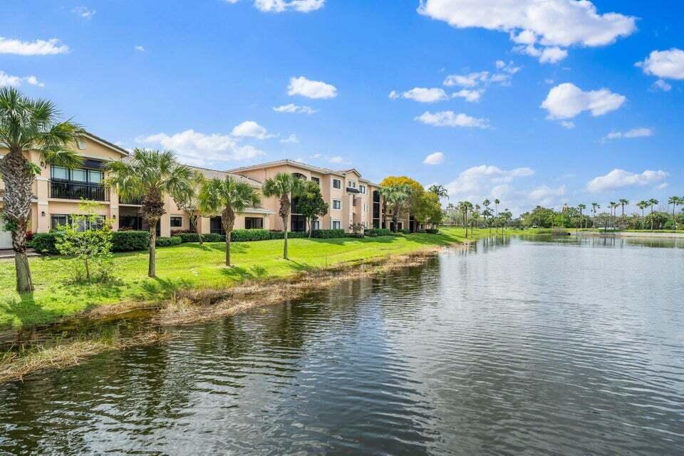 2725 Anzio #102 Palm Beach Gardens, FL 33410