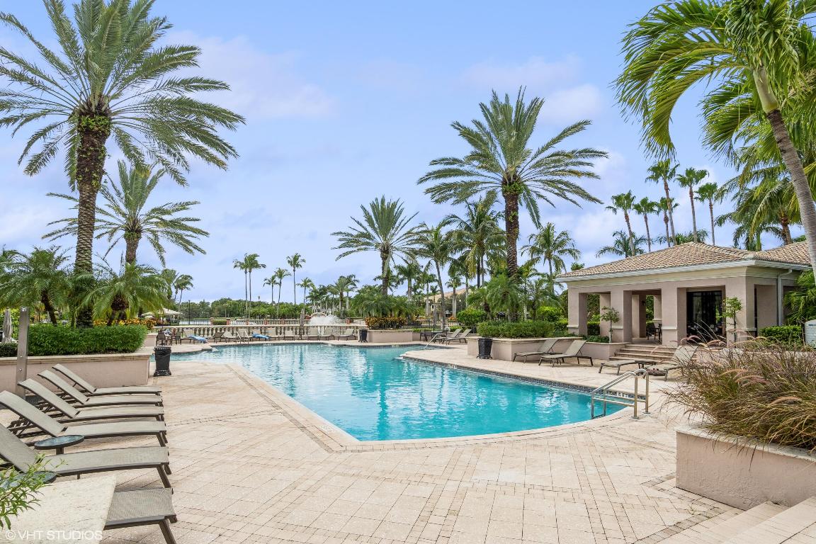 2725 Anzio #102 Palm Beach Gardens, FL 33410