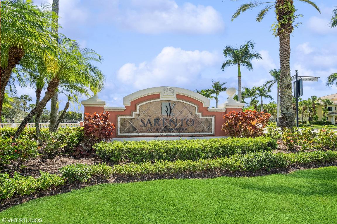 2725 Anzio #102 Palm Beach Gardens, FL 33410