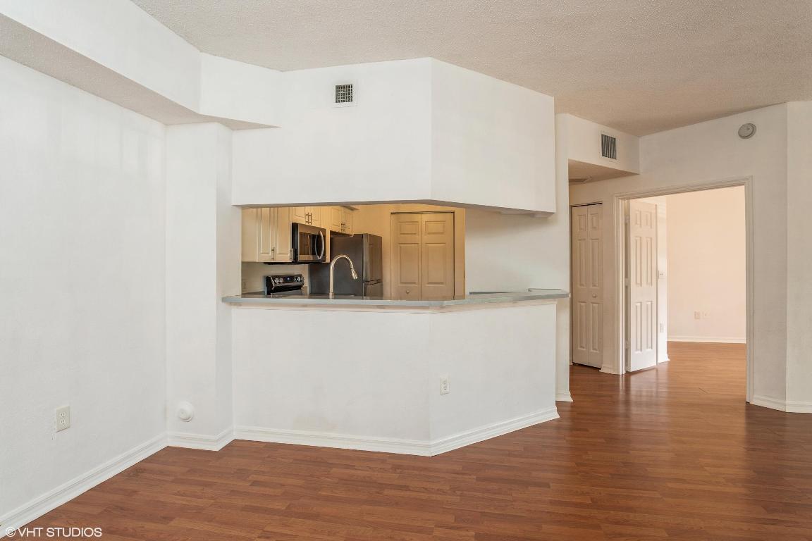 2725 Anzio #102 Palm Beach Gardens, FL 33410