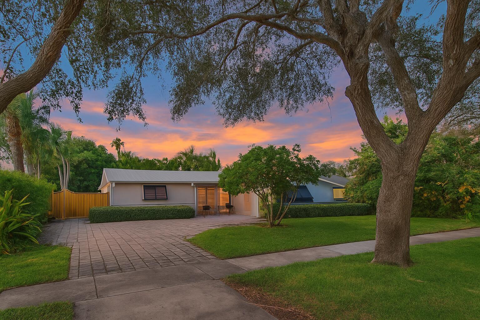 777 Lagoon Dr
