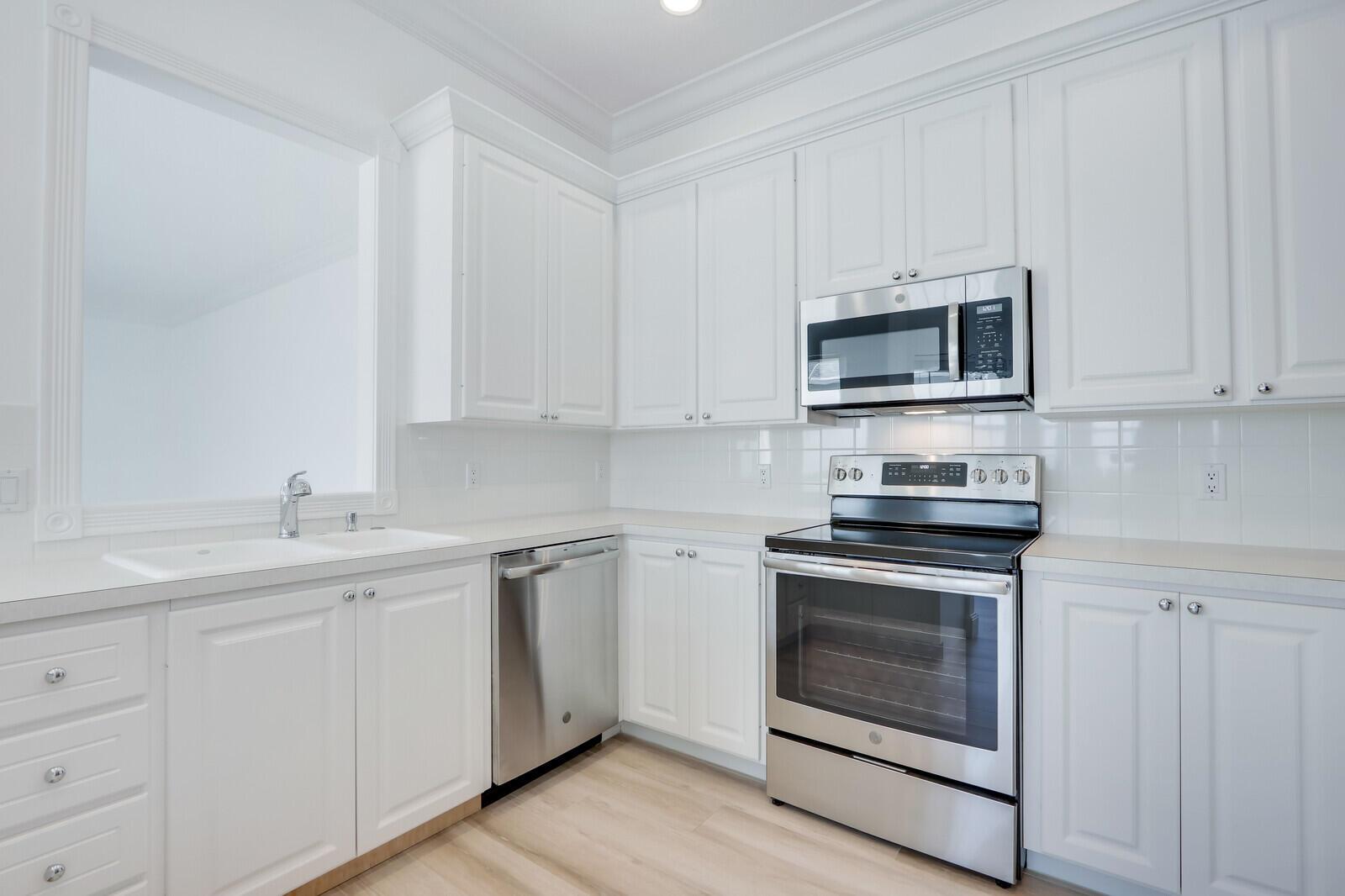 122 Marlberry Cir Jupiter, FL 33458