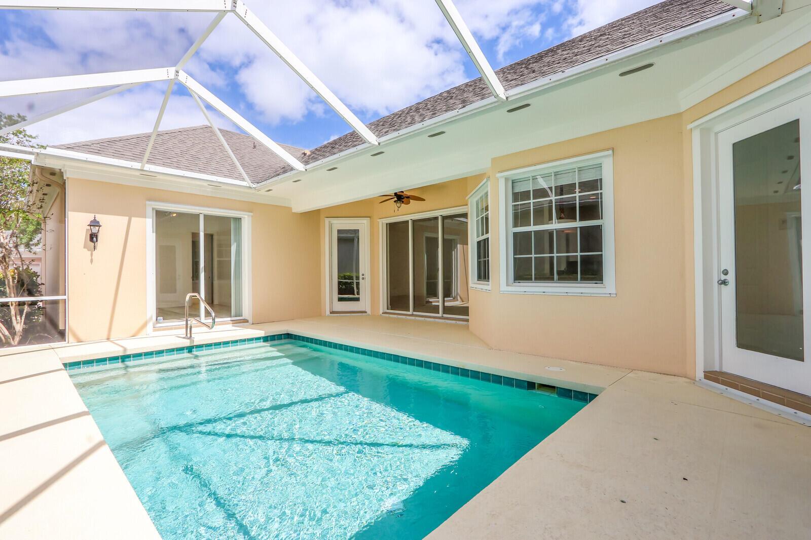 122 Marlberry Cir Jupiter, FL 33458