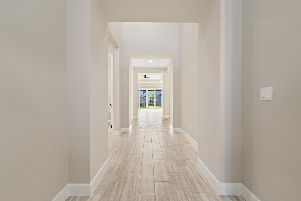 5735 Shore Pine Westlake, FL 33470