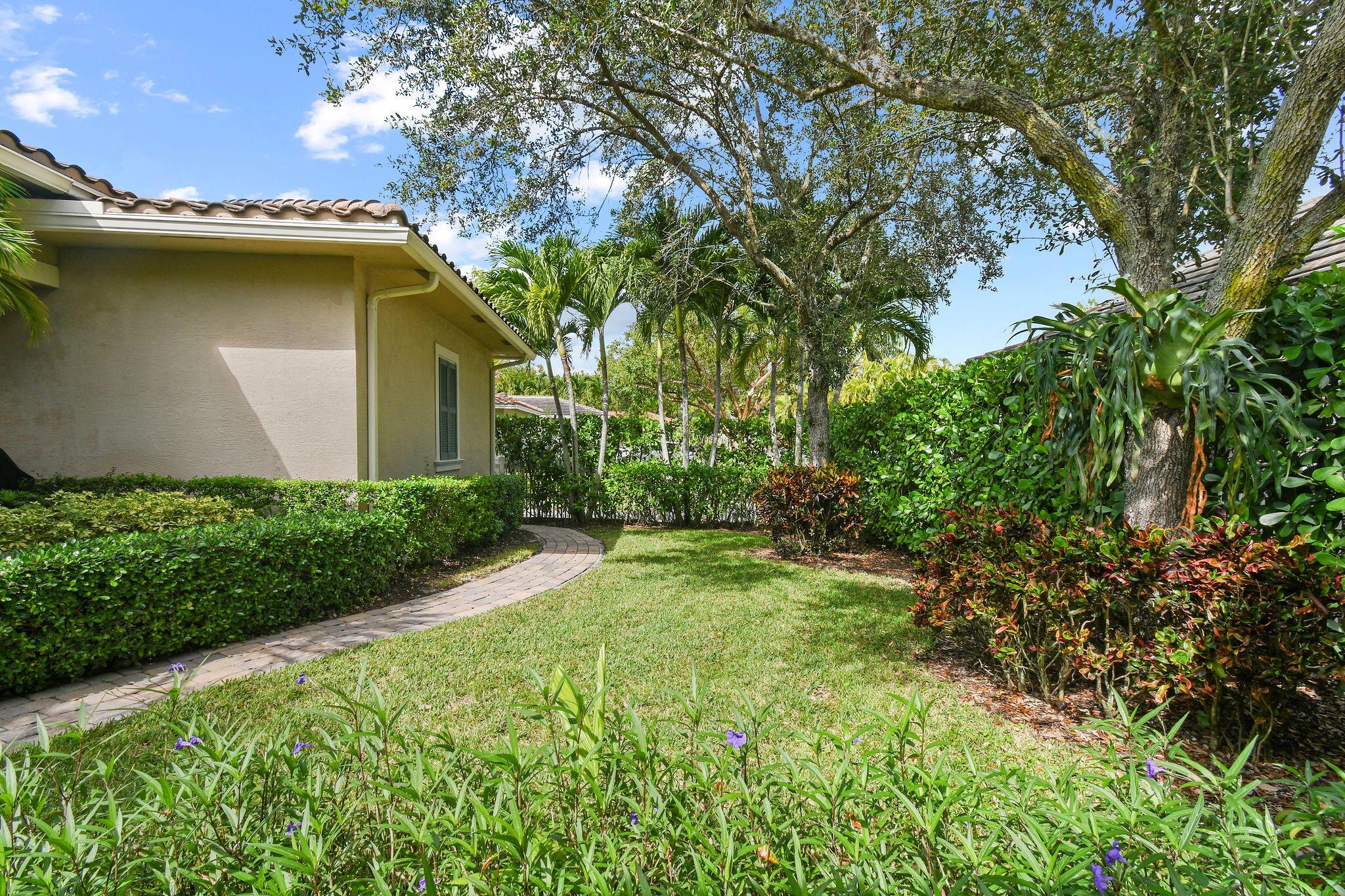 167 Arklow Ave Jupiter, FL 33458