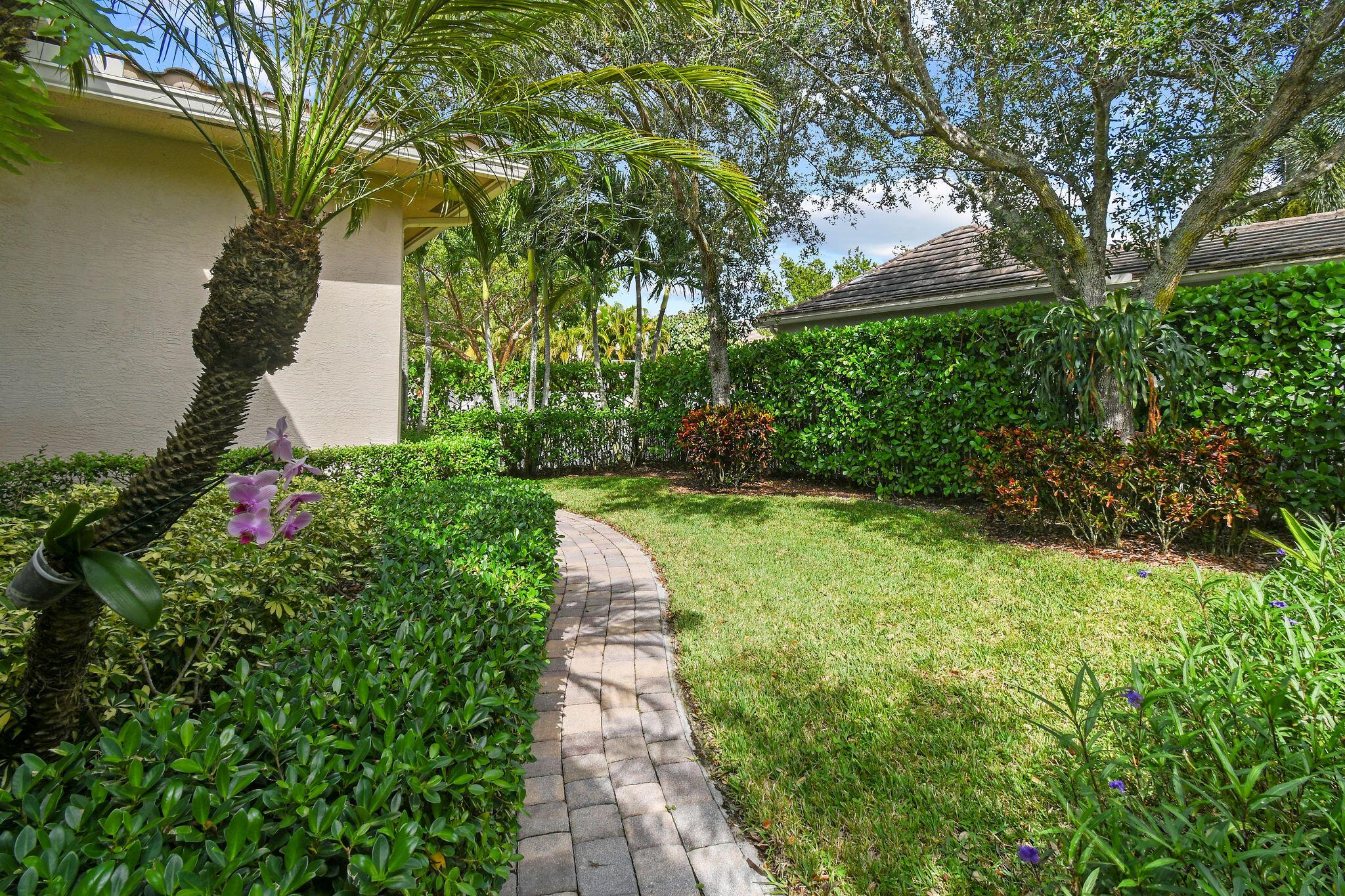 167 Arklow Ave Jupiter, FL 33458