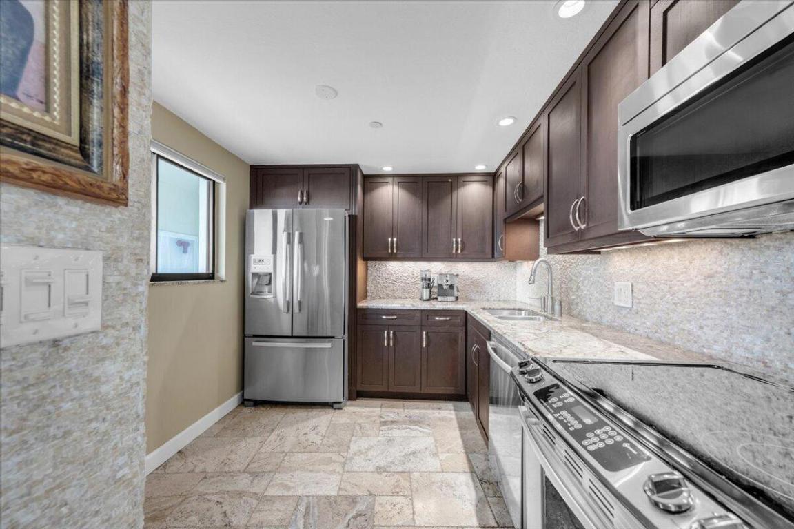 200 Ocean Trl Way #108 Jupiter, FL 33477