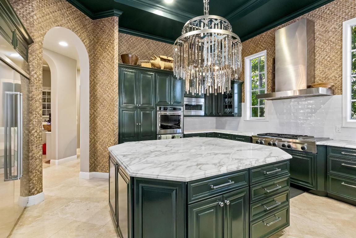 853 Harbour Isle Pl North Palm Beach, FL 33410