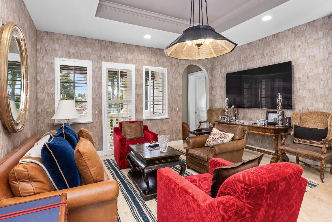 853 Harbour Isle Pl North Palm Beach, FL 33410