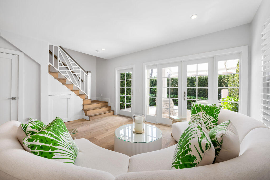 173 Peruvian Ave #5 Palm Beach, FL 33480