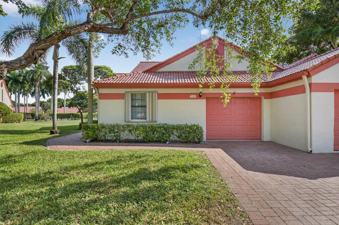 7972 Lexington Clb #A