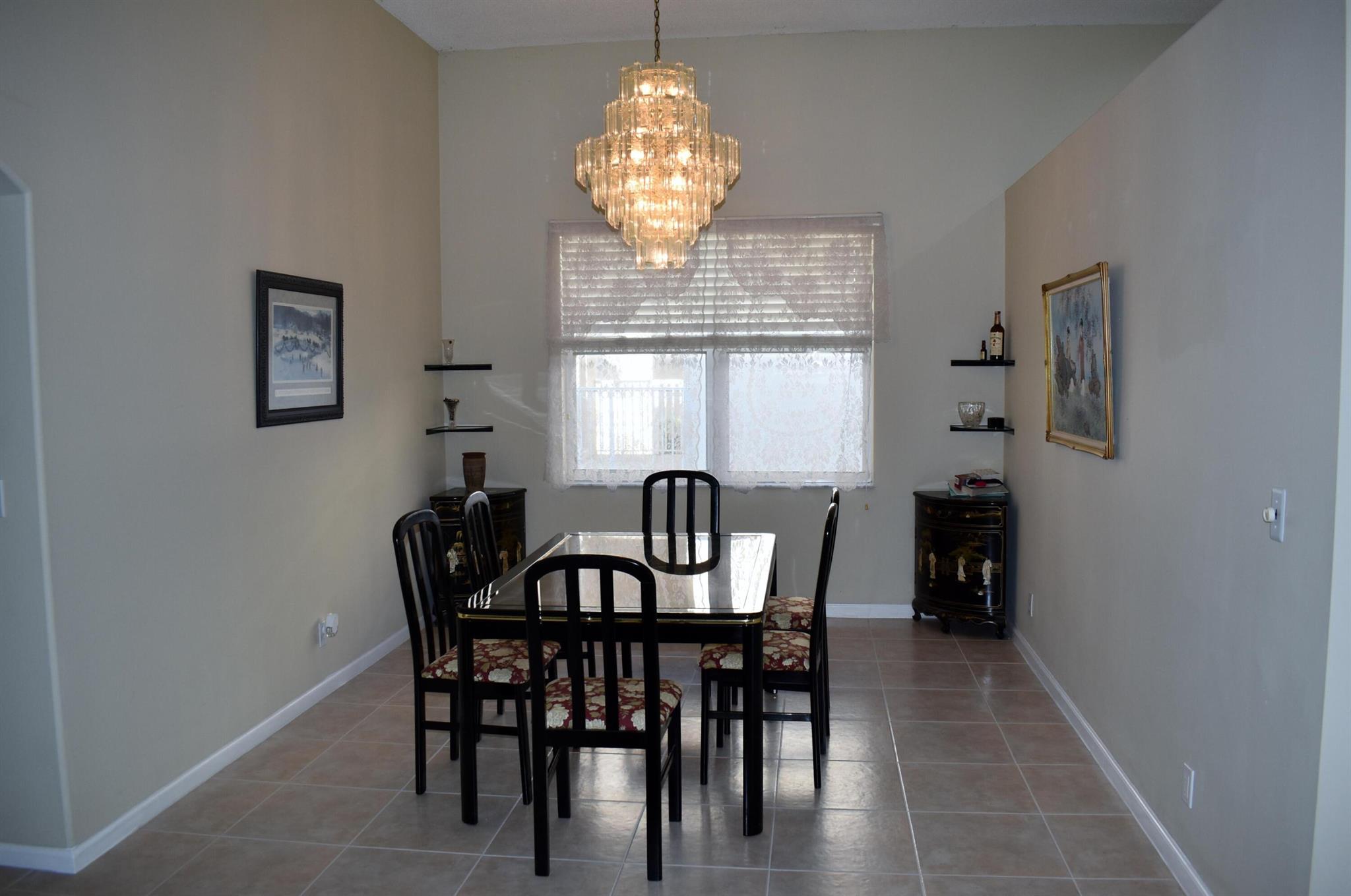 6206 Indian Frst Cir Lake Worth, FL 33463