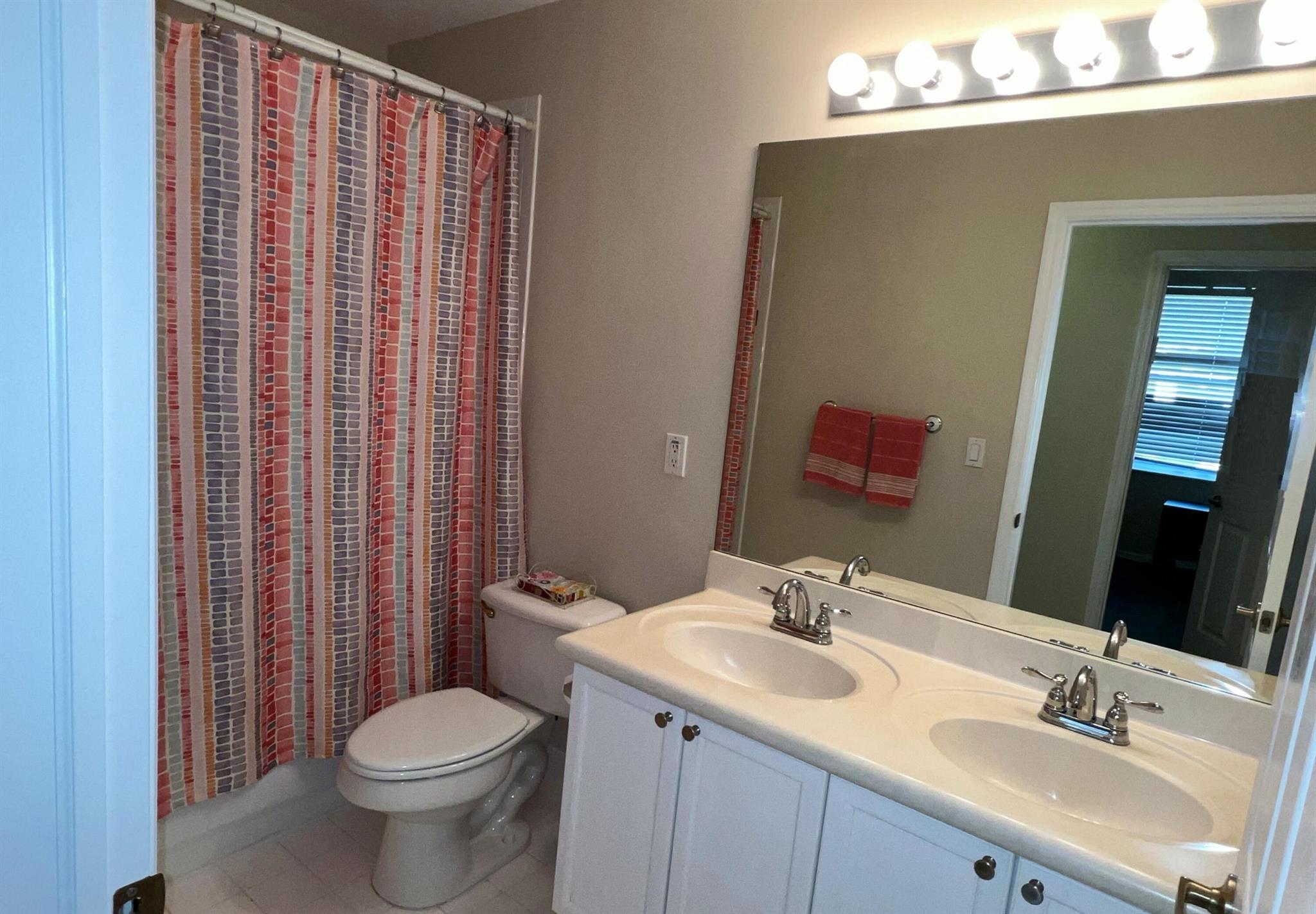 6206 Indian Frst Cir Lake Worth, FL 33463