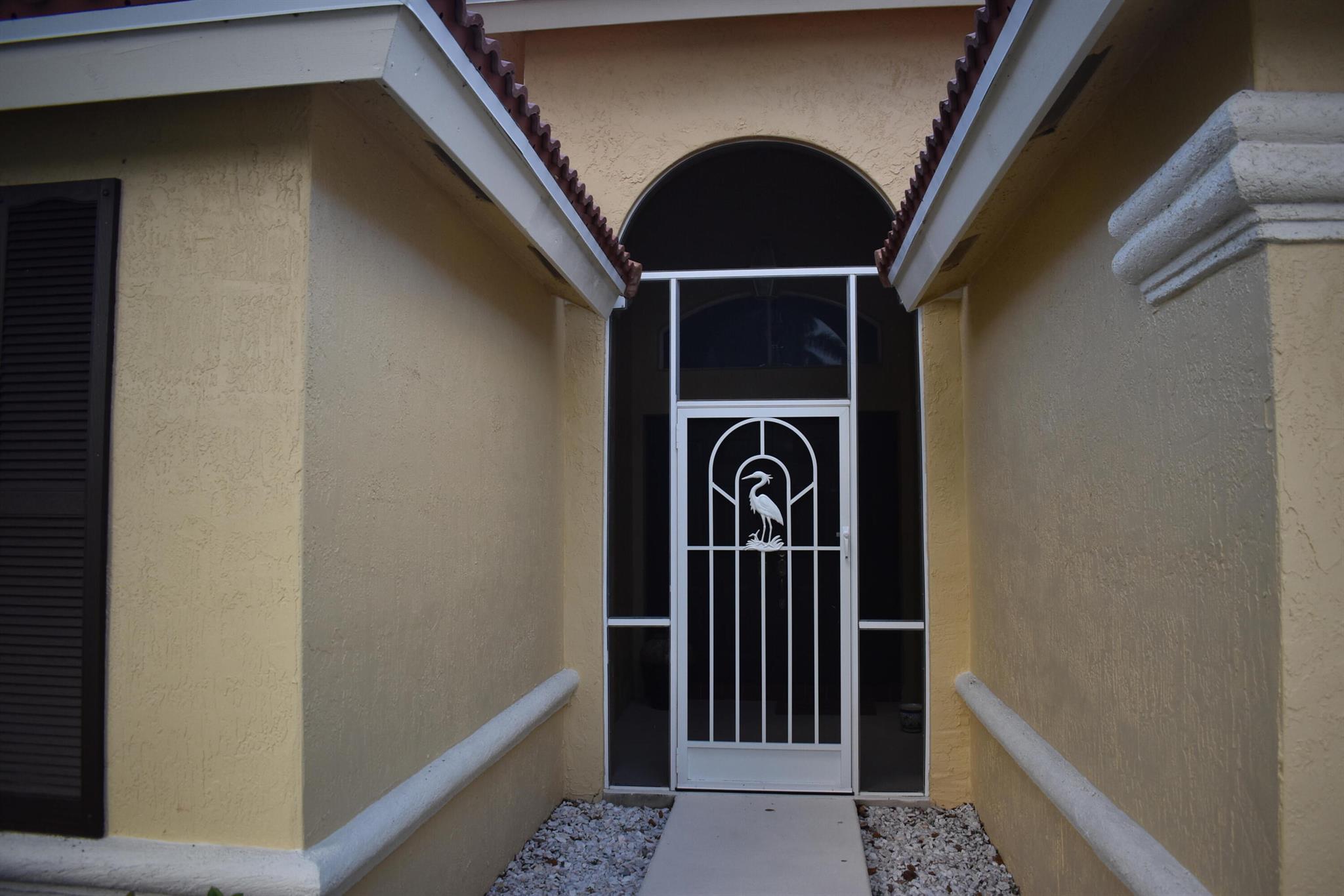 6206 Indian Frst Cir Lake Worth, FL 33463