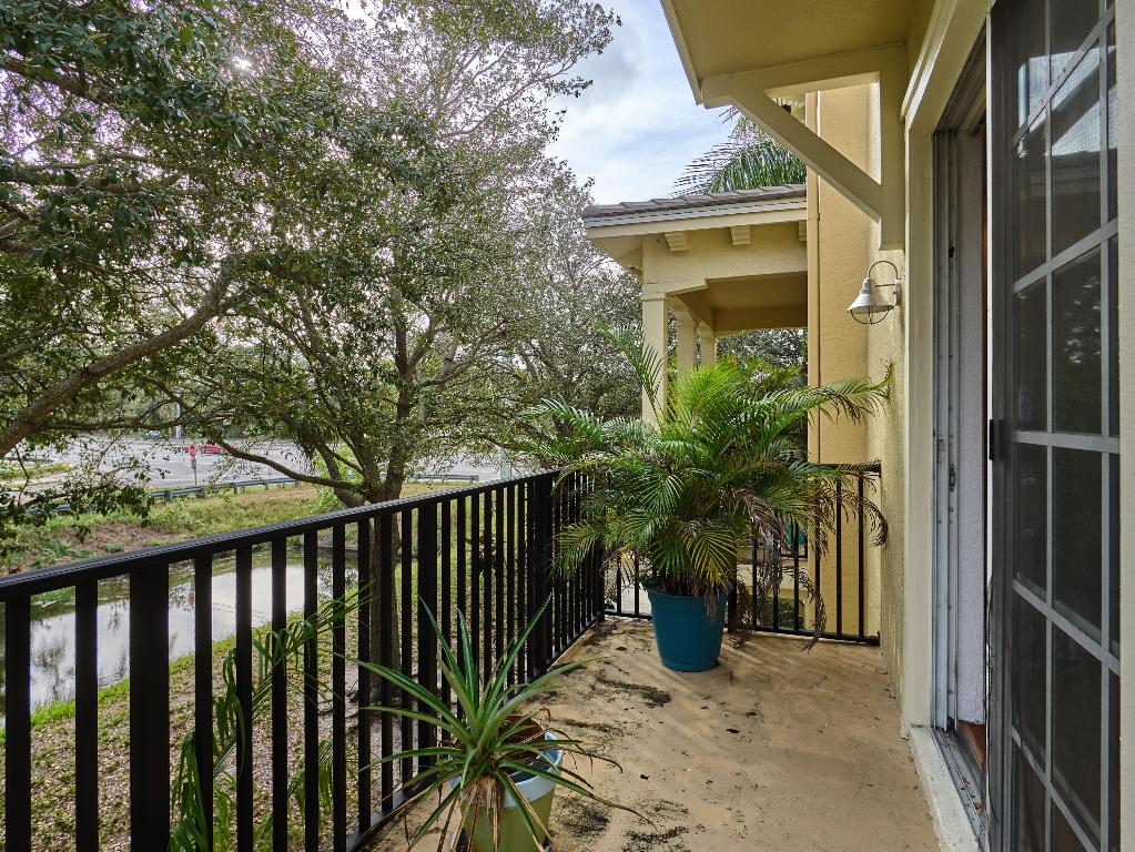 463 Schoolhouse Jupiter, FL 33458