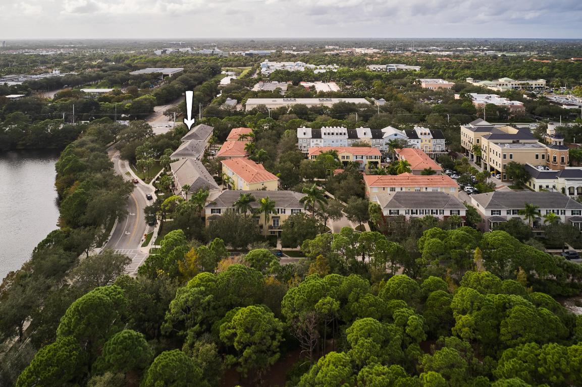 463 Schoolhouse Jupiter, FL 33458