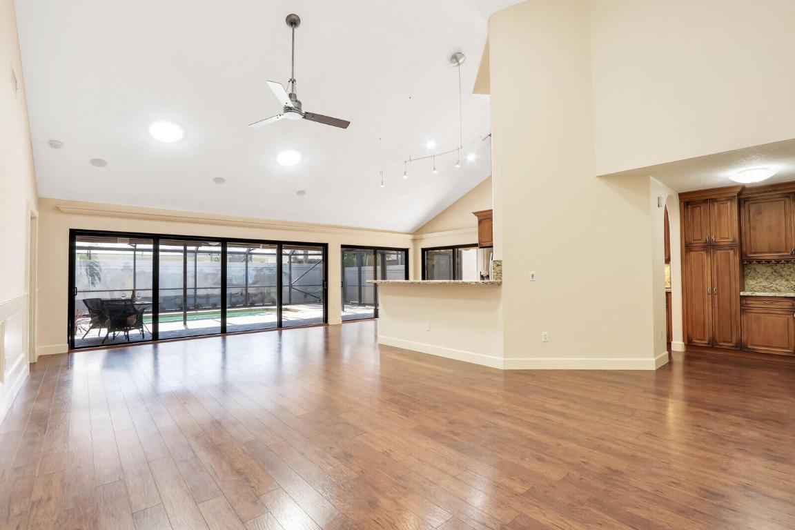 329 Leeward Jupiter, FL 33477