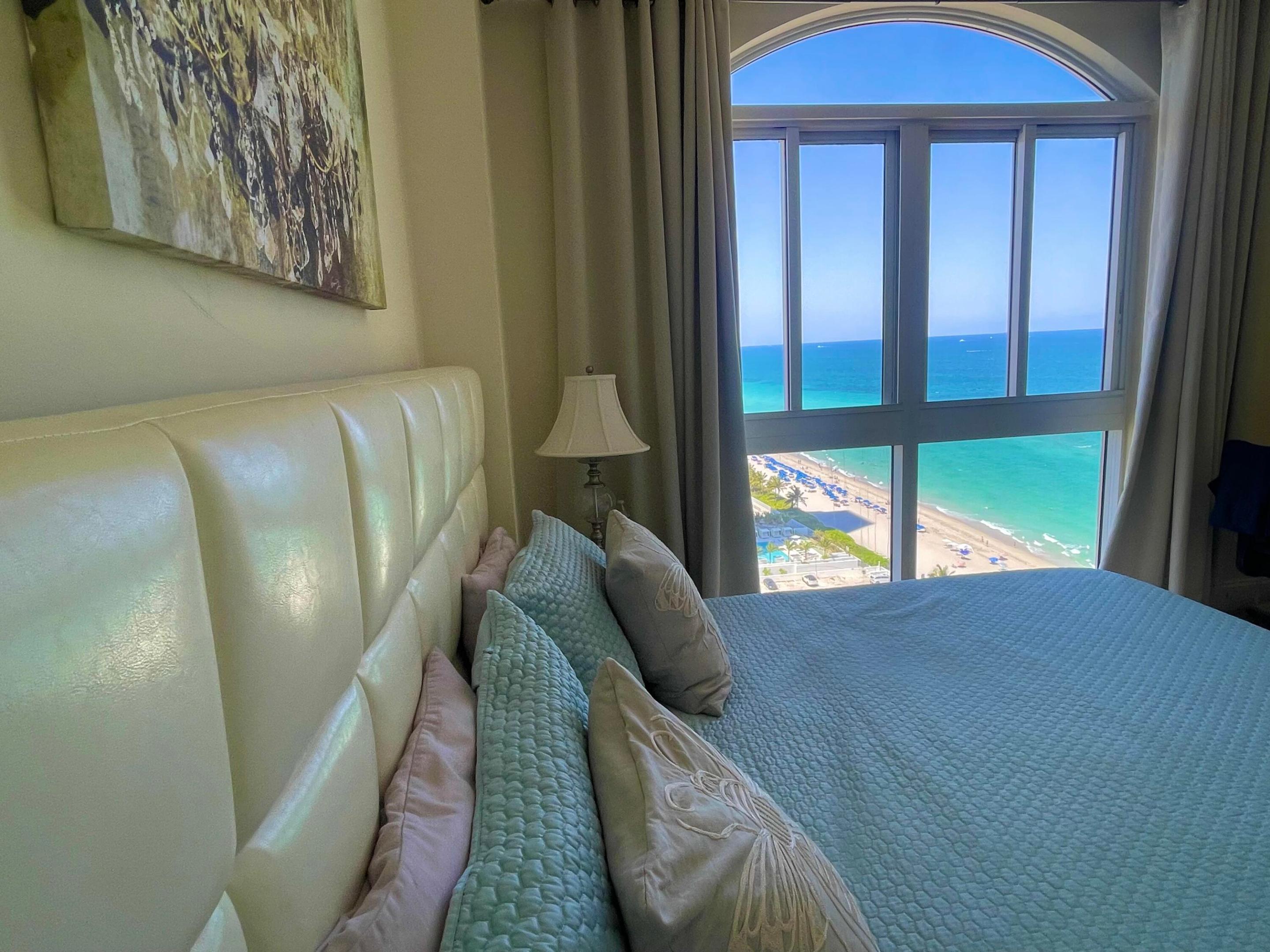 image 2080 Ocean Drive17