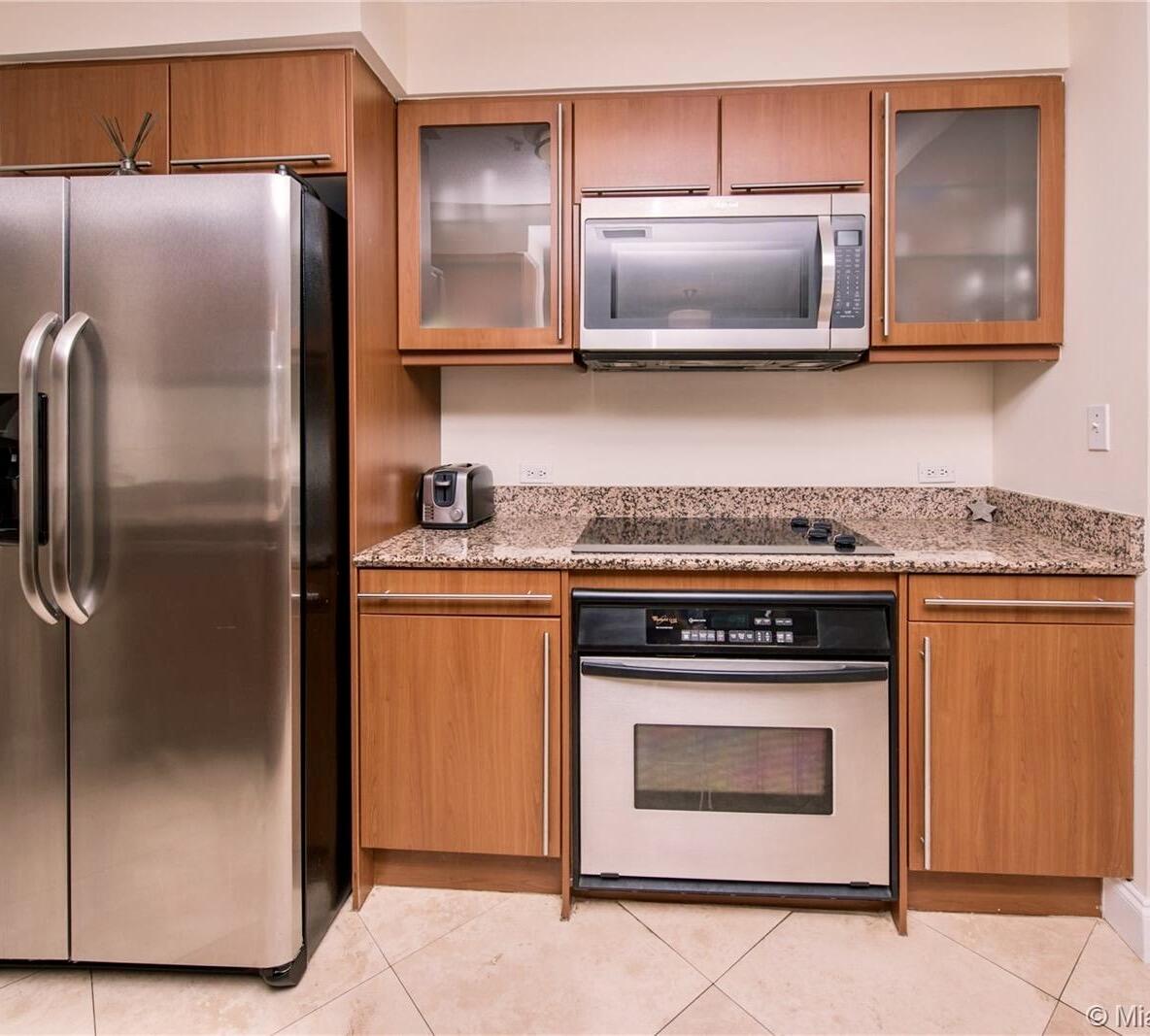 image 2080 Ocean Drive25