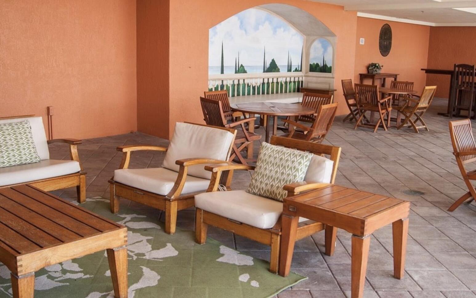 image 2080 Ocean Drive47