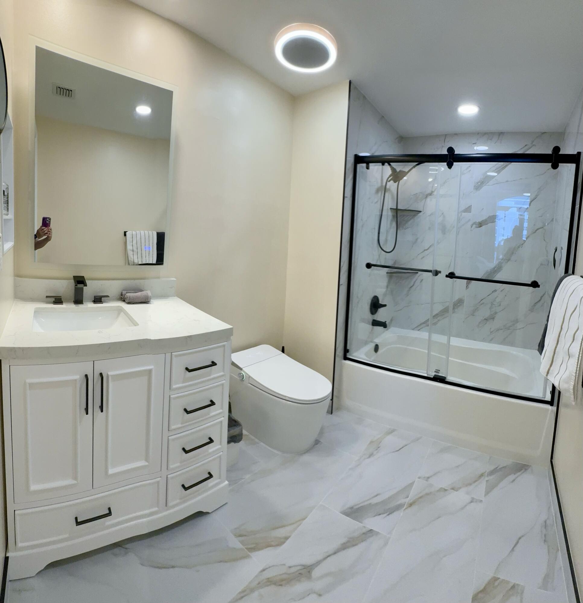 image 2080 Ocean Drive7