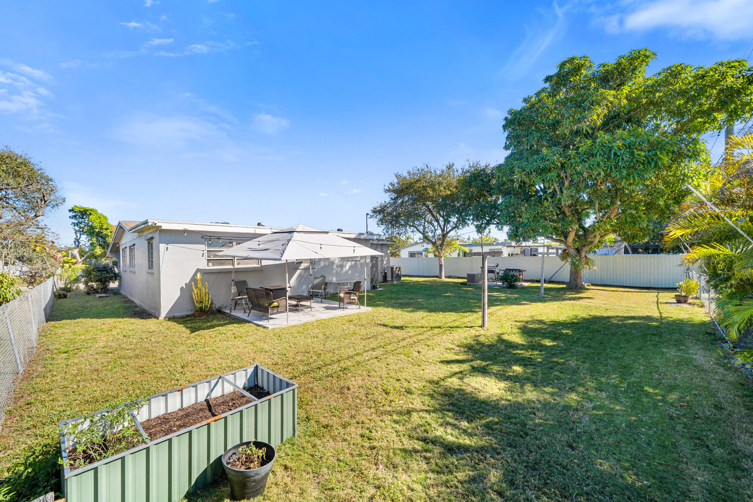 10730 SW 151st Miami, FL 33176