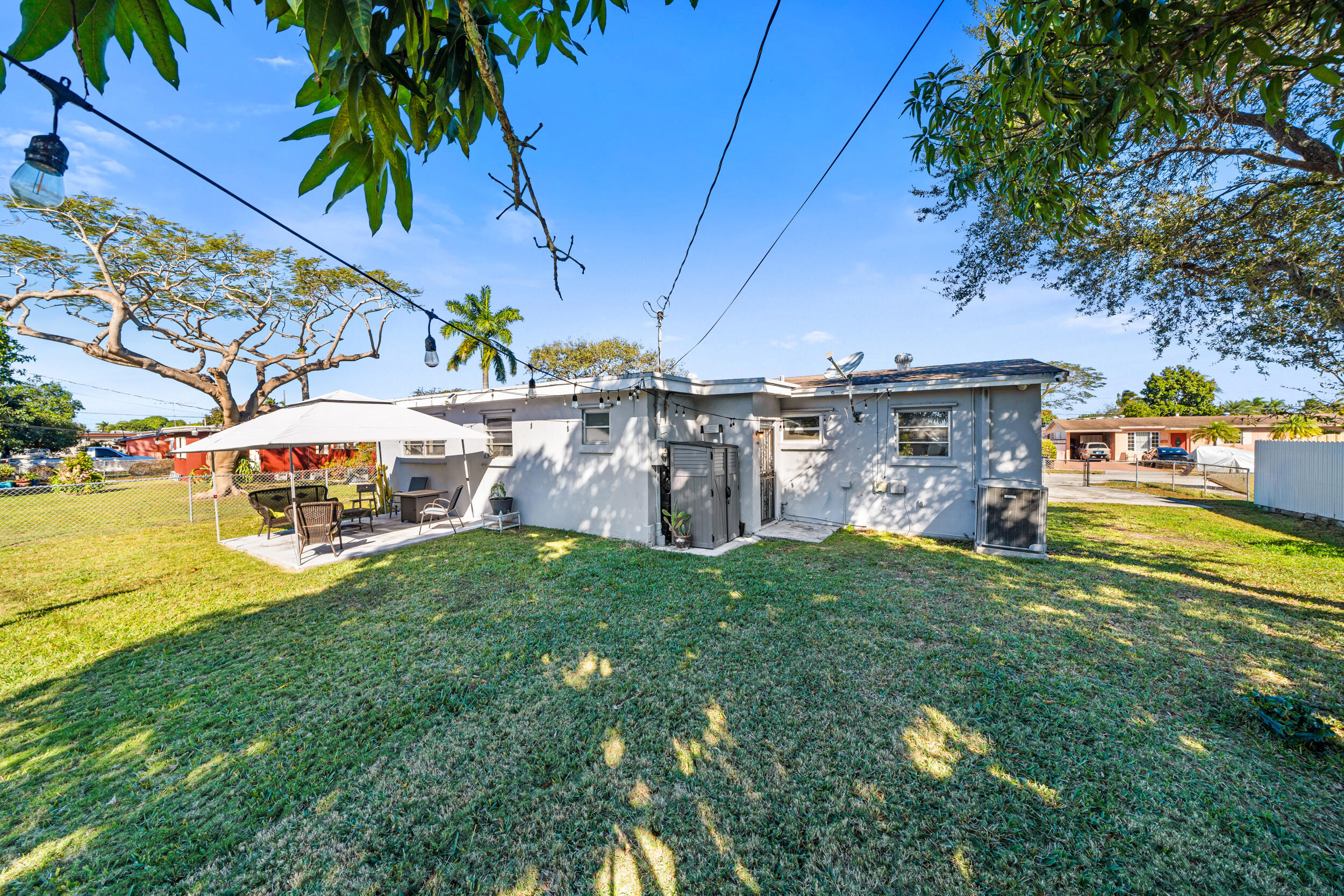 10730 SW 151st Miami, FL 33176
