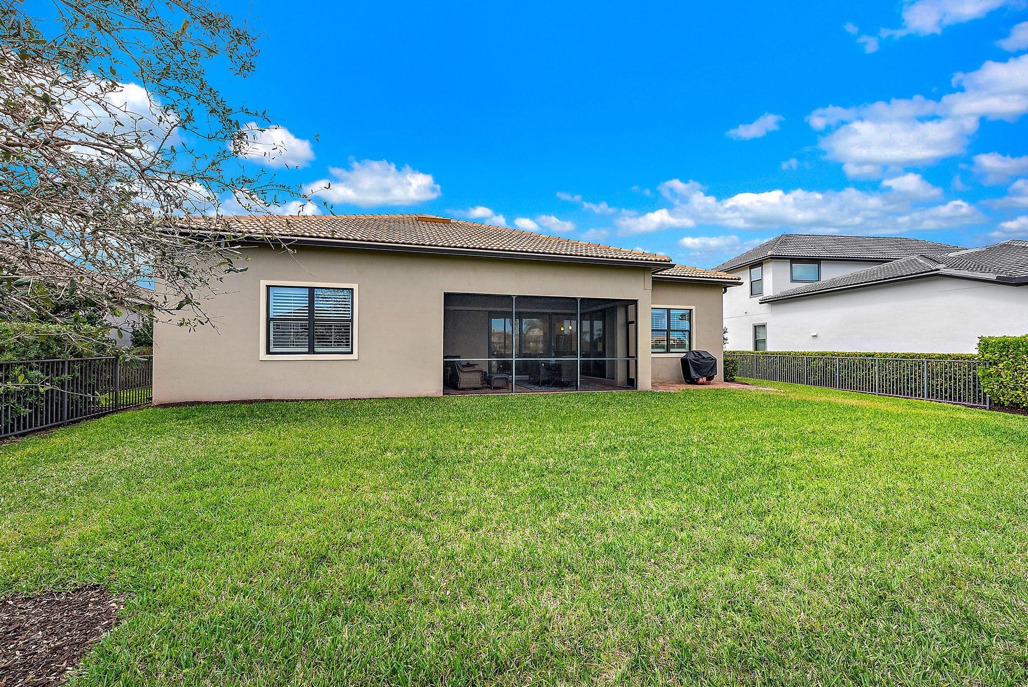 214 Blanca Isles Jupiter, FL 33478