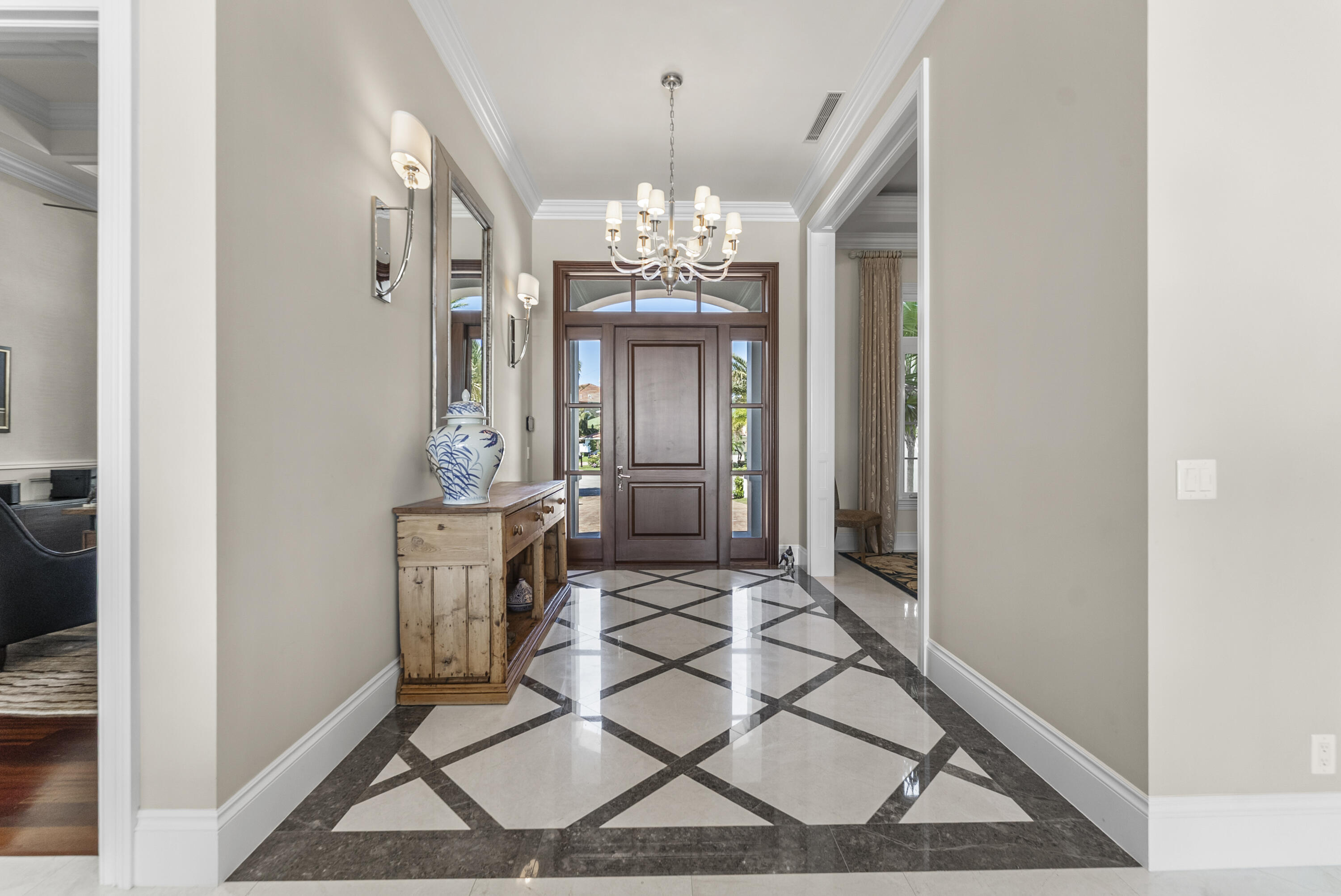 976 Cypress Delray Beach, FL 33483