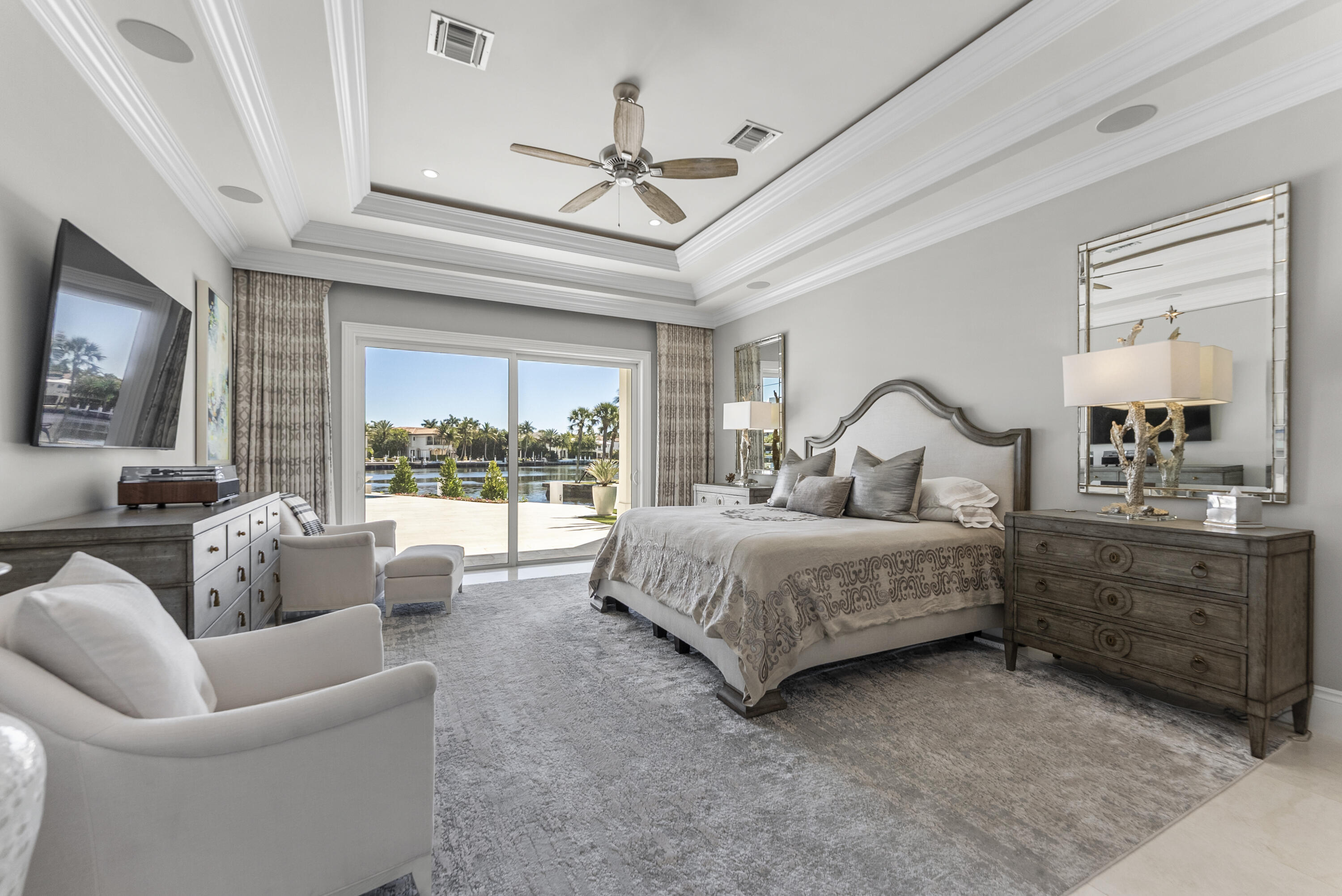 976 Cypress Delray Beach, FL 33483