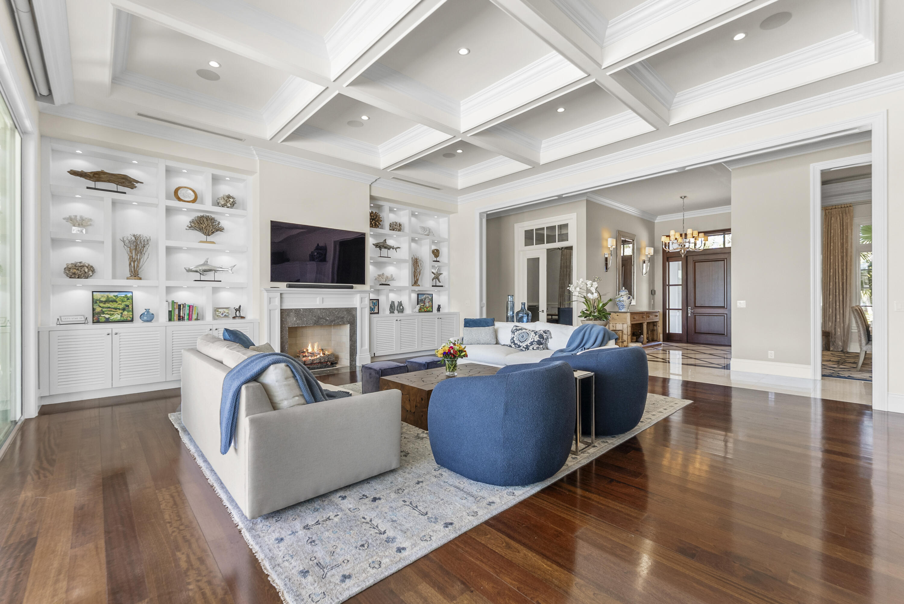 976 Cypress Delray Beach, FL 33483