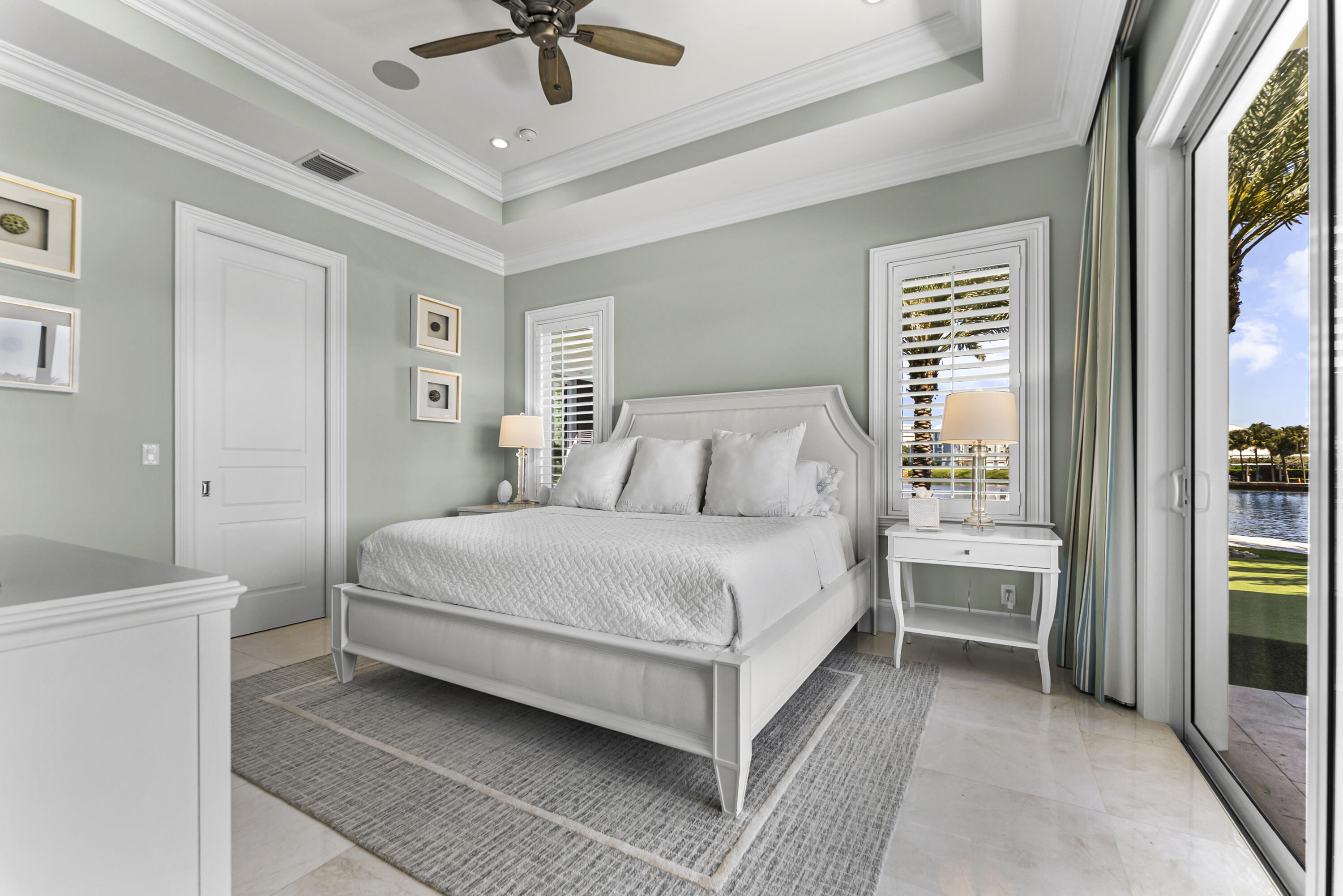 976 Cypress Delray Beach, FL 33483