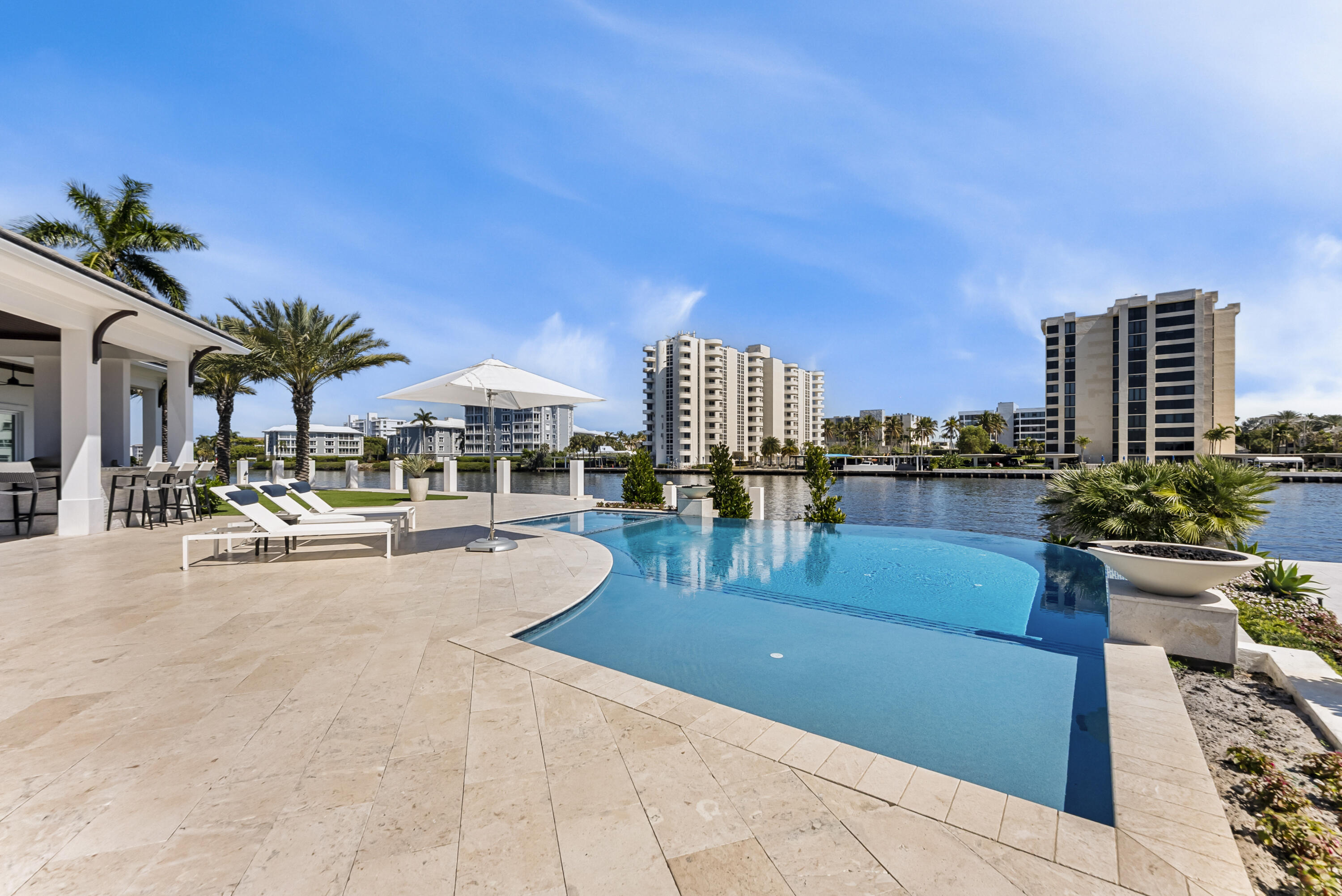 976 Cypress Delray Beach, FL 33483