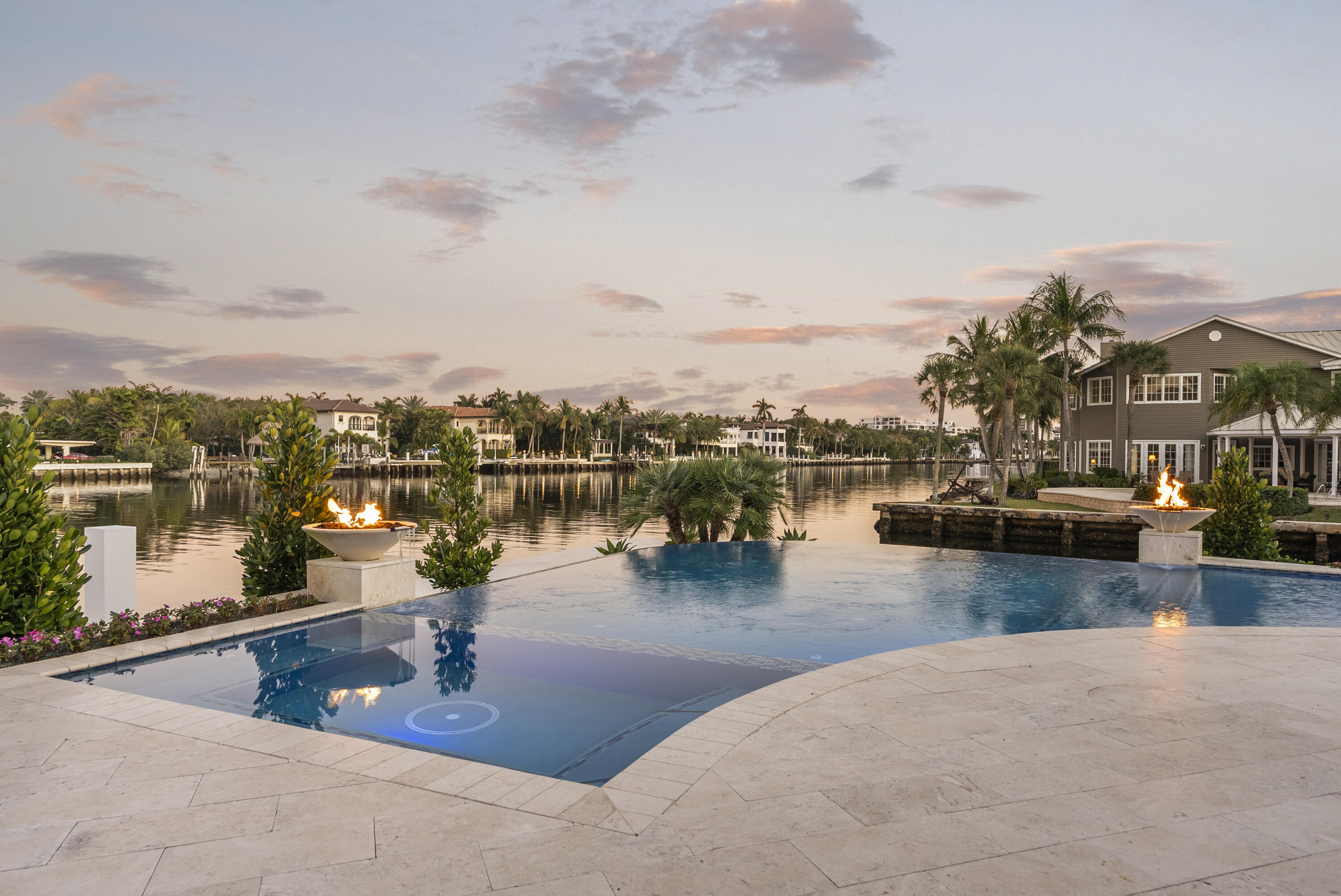 976 Cypress Delray Beach, FL 33483