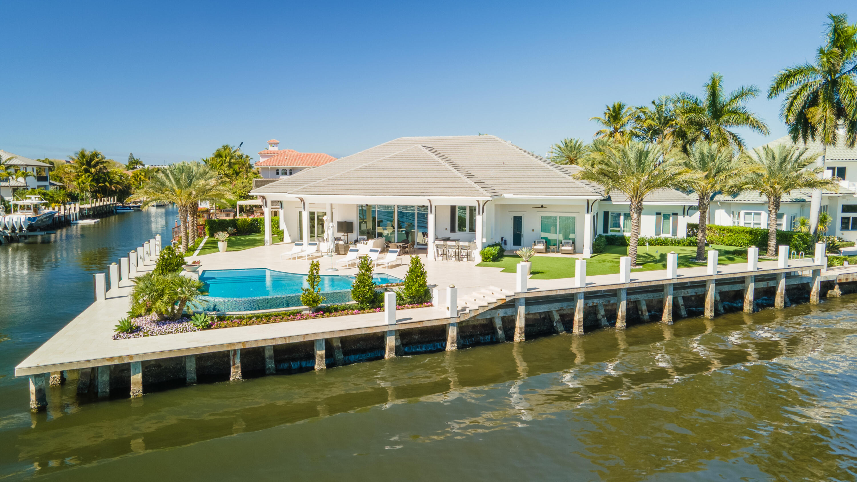 976 Cypress Delray Beach, FL 33483