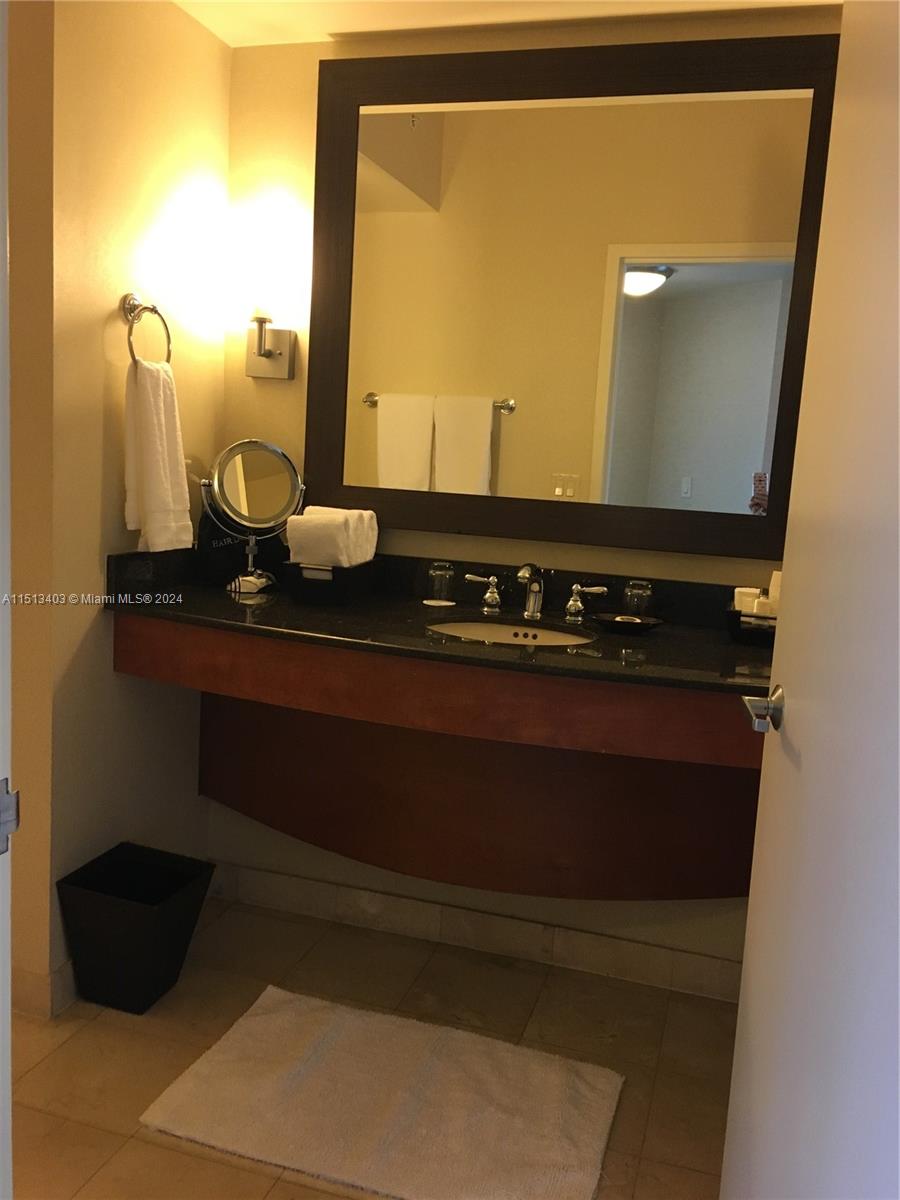 18001 Collins Ave #2306,Sunny Isles Beach, FL 33160