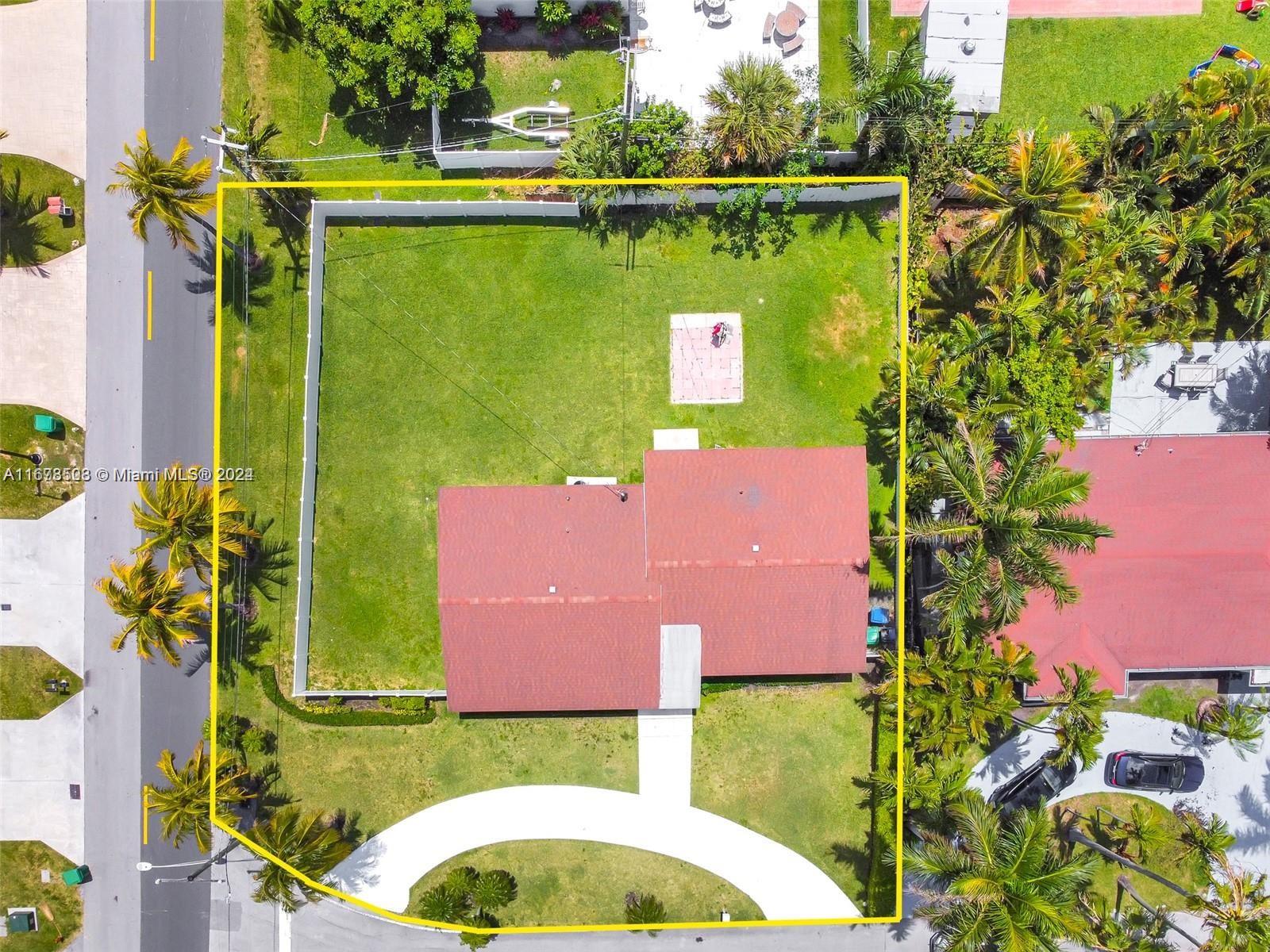 200 188th St Sunny Isles Beach, FL 33160