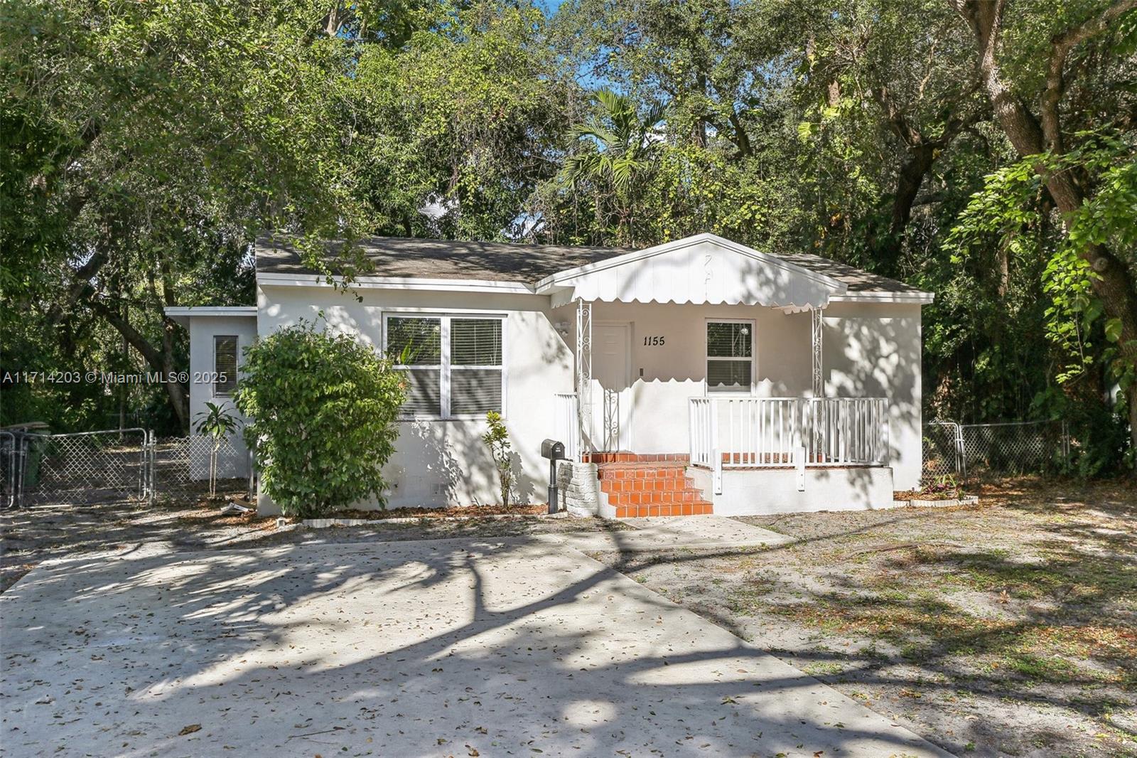 1155 NE 133rd St,North Miami, FL 33161