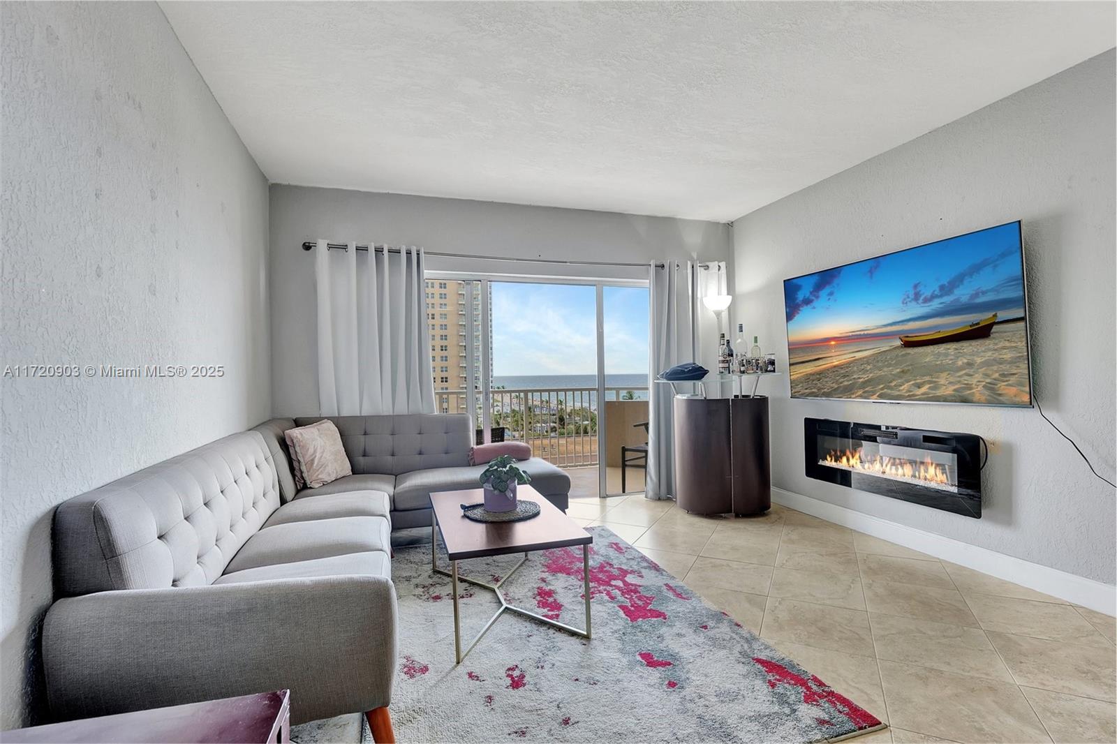 1950 S Ocean Dr #6B,Hallandale Beach, FL 33009