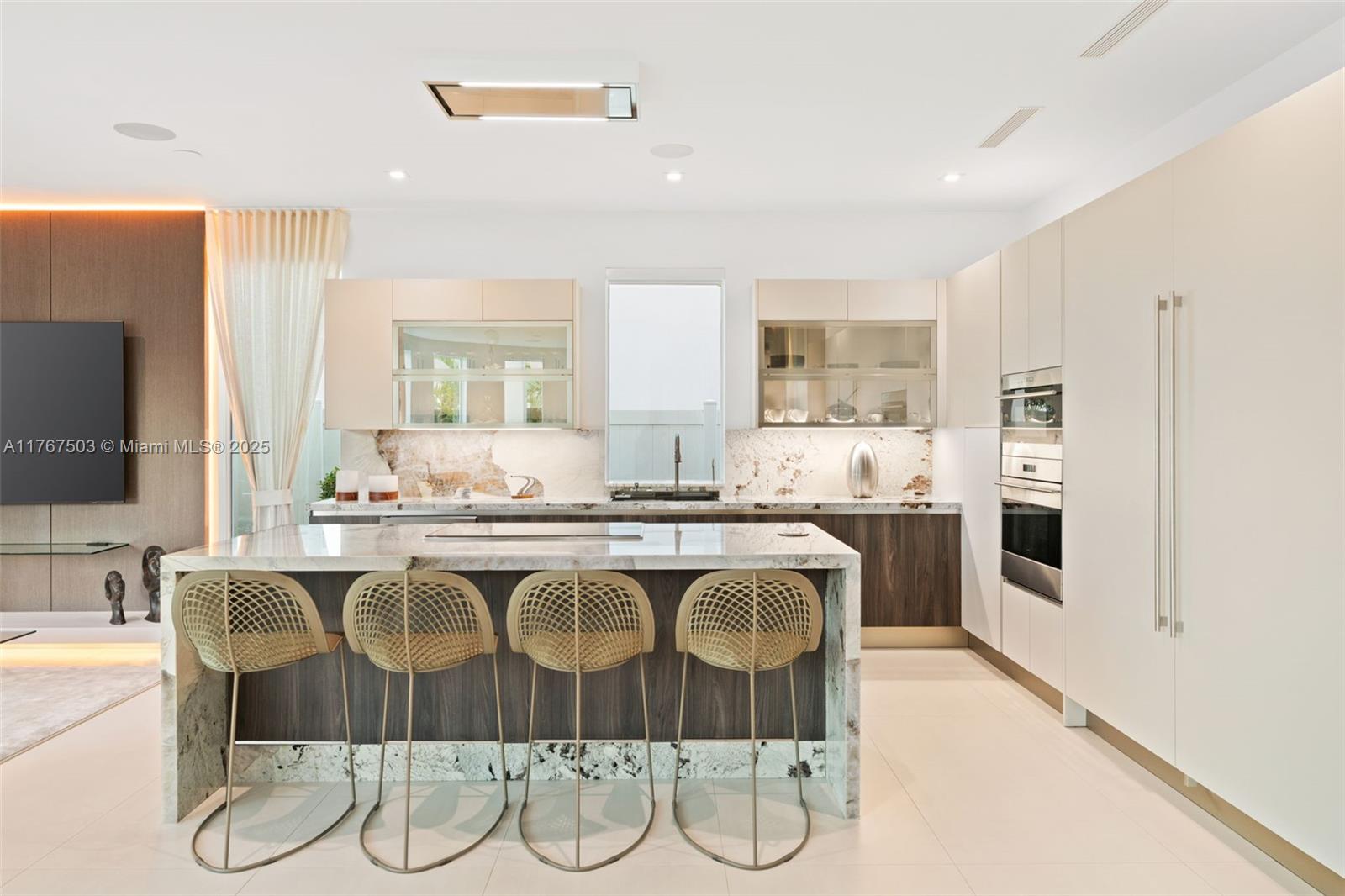 10561 NW 67th Ter #10561 Doral, FL 33178