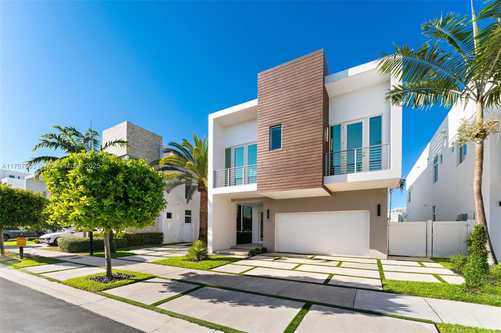 10561 NW 67th Ter #10561 Doral, FL 33178